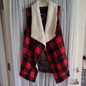 Me Jane Buffalo Plaid Vest with Sherpa Lining